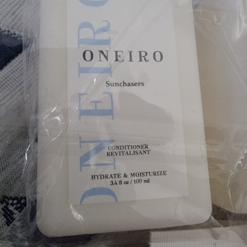 Oneiro 5pc + Shower Bag - Picture 6 of 8